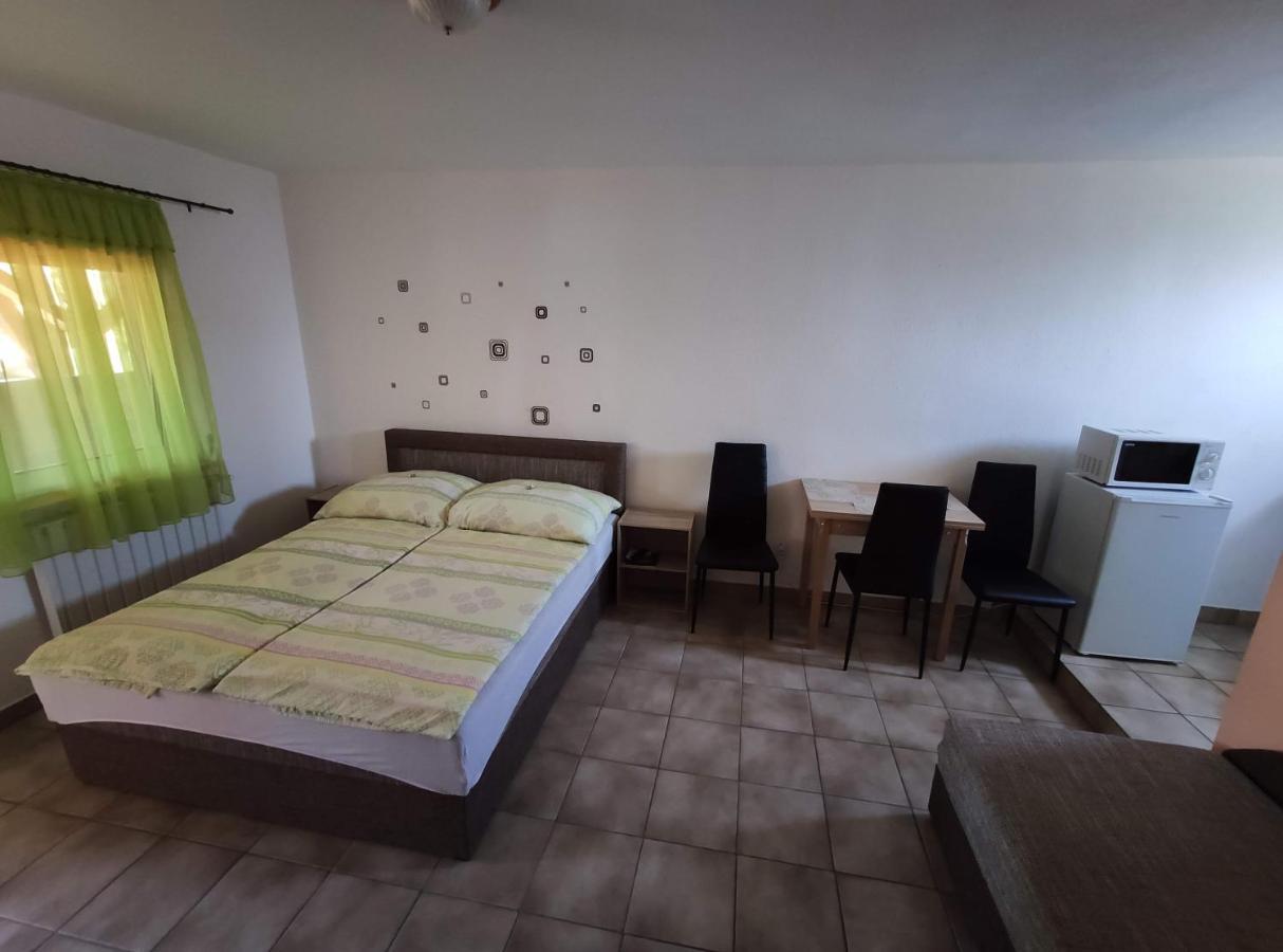 Vasti Apartman Siófok Exteriér fotografie